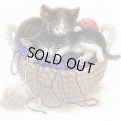 画像1: クロスステッチキット カゴの中の子猫 (RIOLIS・リオリス・1724)